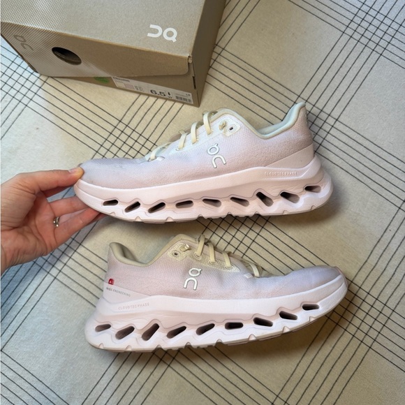 On cloudtilt - Picture 8 of 10